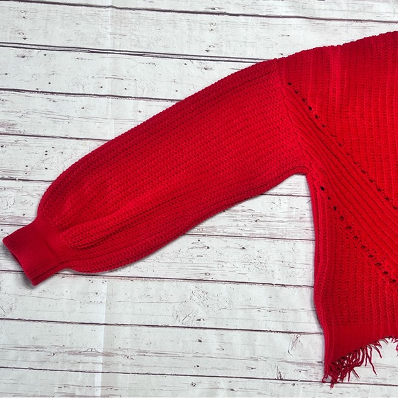 Women’s Distressed Red Knit Long Wide Sleeve Sweater Size XXL (19) - Picture 4 of 5